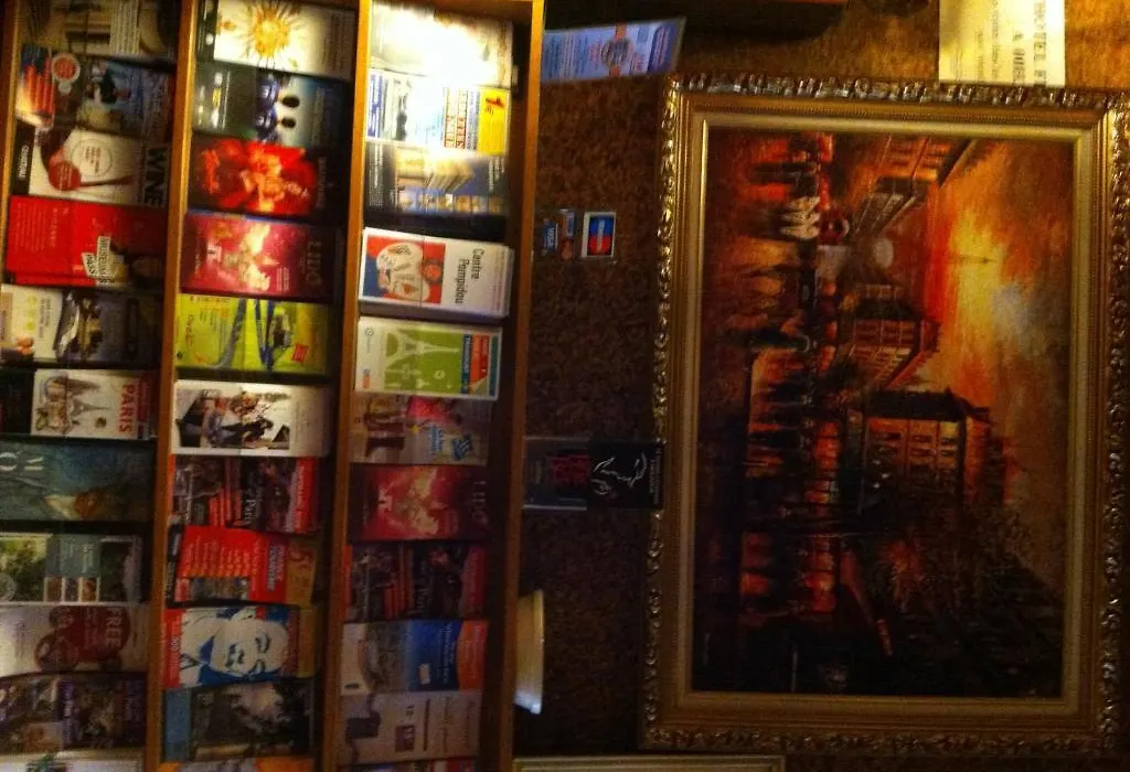 Hotel Des Arts-1